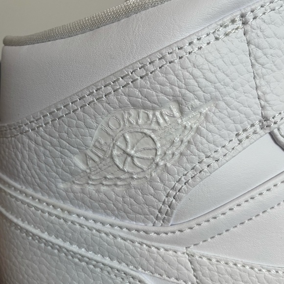 SOLD-Nike Air Jordan1 Mid Triple White- 554724-130 - Picture 6 of 12